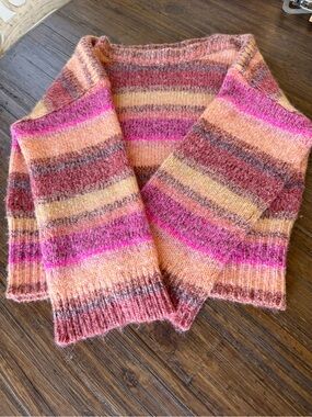 J Crew Multicolor Striped Fuzzy Sweater Sz M
Alpaca Merino Wool Blend